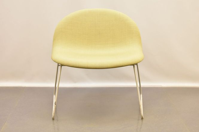 Hovedbilde Gubi 3D armchairs